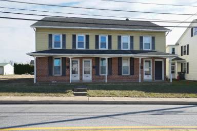 Main picture of 1642 Rothsville Rd