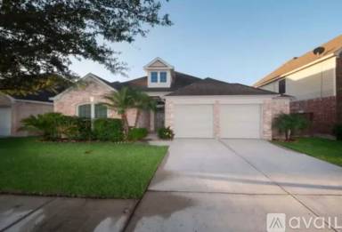 Main picture of 3300 San Angelo St