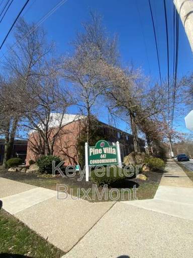 Main picture of 447 N Pine A2