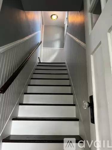 Main picture of 274 Hayward St