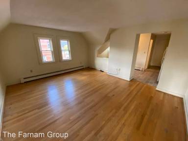 Main picture of 98 Howe St