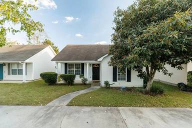 Main picture of 1602 Spring Meadow Cir