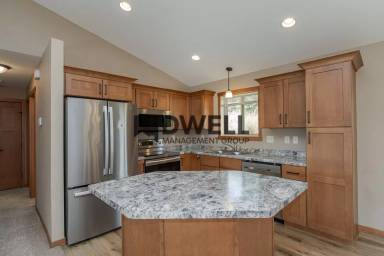Main picture of 6751 Gaillardia Dr NW