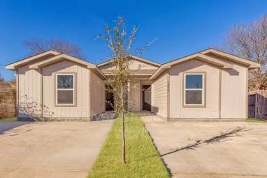 Main picture of 5914 Wilkes Dr