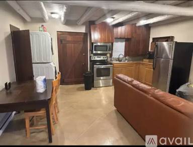 Main picture of 1020 Shanti Rd