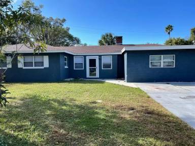 Main picture of 2302 Continental Blvd