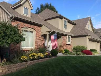 Main picture of 4008 NE 62nd Ter