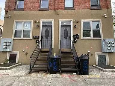 Main picture of 1628 W Susquehanna Ave