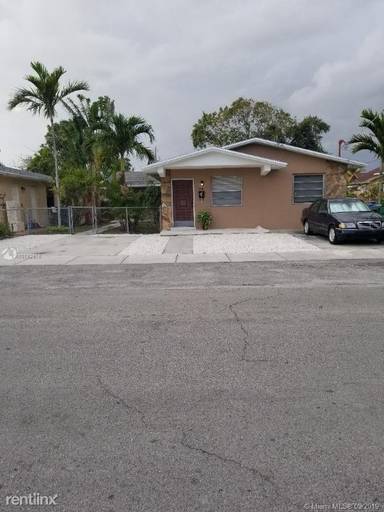 Main picture of 3437 NW 4th St