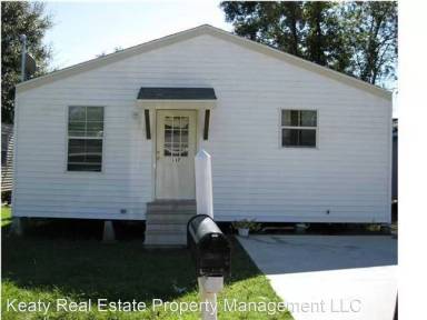 Main picture of 101 Sternberg Dr