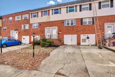 Main picture of 114 Laureba Ave