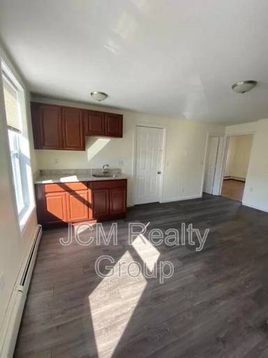 Main picture of 9 Bowers St