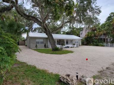 Main picture of 2159 10th Ave