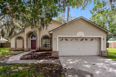 Main picture of 502 Valencia Place Cir