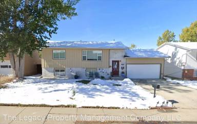 Main picture of 1960 Lennox Ave