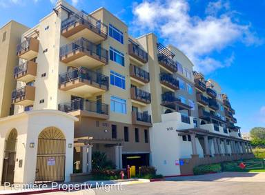 Main picture of Seacliff Condominiums