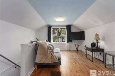 Main picture of 3236 W 42nd Ave