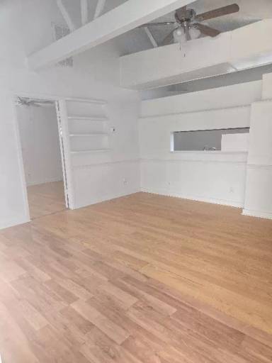 Main picture of 21401 W Hammond Dr