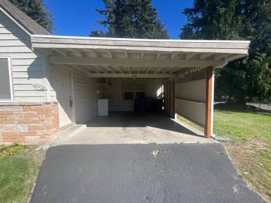 Main picture of 16727 60th Ave W