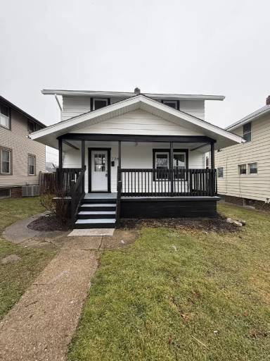 Main picture of 724 Luck Ave