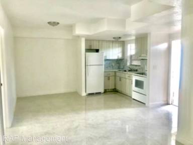 Main picture of 3901 NW 9th Ave