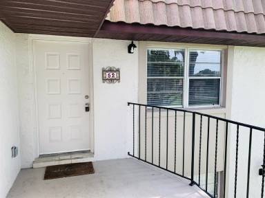 Main picture of 52 Windtree Ln