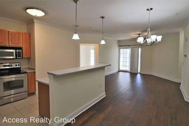 Main picture of 100 Gateway Condos Dr