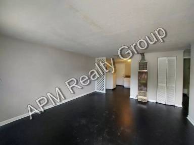 Main picture of 2710 Howell Ct
