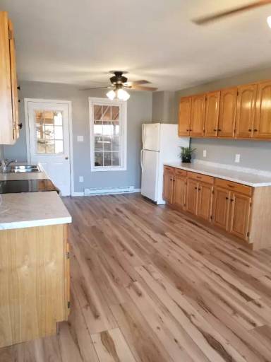 Main picture of 239 Spruce St