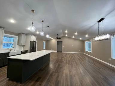Main picture of 3398 Moosewalk Rd
