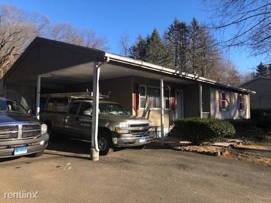 Main picture of 34 Columbia Rd