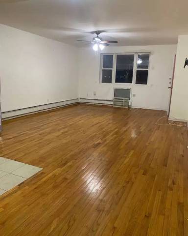 Main picture of 354 Amboy St