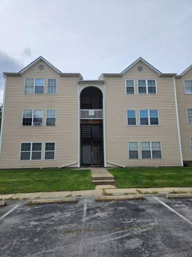 Main picture of 205 Highland Blvd - Unit H