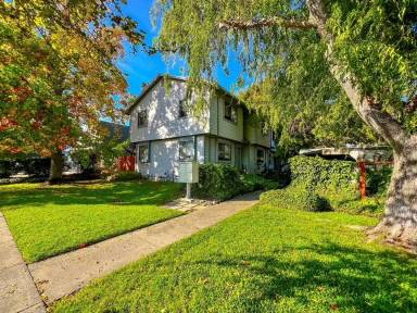 Main picture of 2460 Old Sonoma Rd