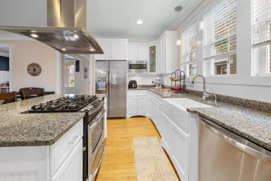 Main picture of 3227 Dodd Dr