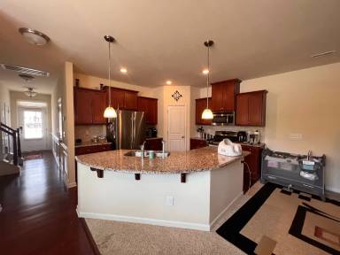 Main picture of 208 Durants Neck Ln