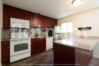 Main picture of 609 SW 3rd Pl