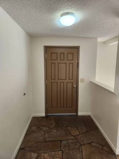 Main picture of 7316 S Hilltop Way