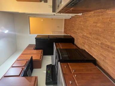Main picture of 100 Vista Lake Dr