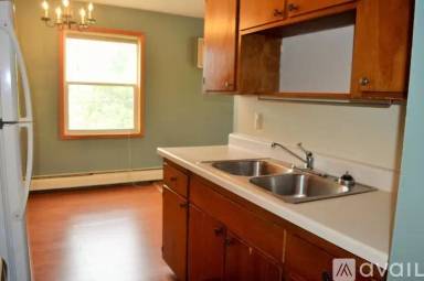 Main picture of 315 5th St SE