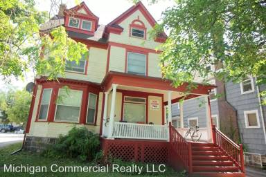 Main picture of 312 E Jefferson St