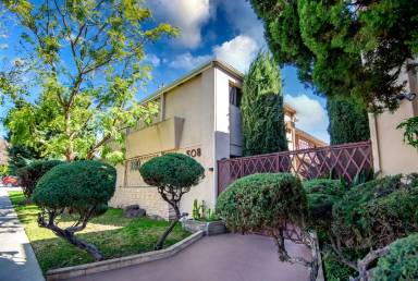 Main picture of 506 E Palm Ave