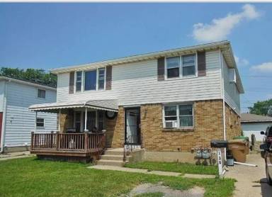 Main picture of 136 Meadowlawn Rd