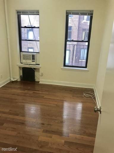 Main picture of 326 E 58th St