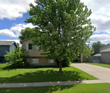 Main picture of 6319 W 66th St