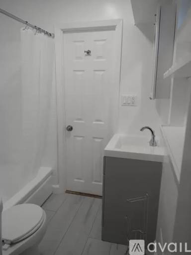 Main picture of 3364 Tyburn St