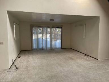 Main picture of 769 Tallac Ave