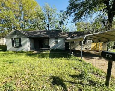 Main picture of 830 Marsh Ave