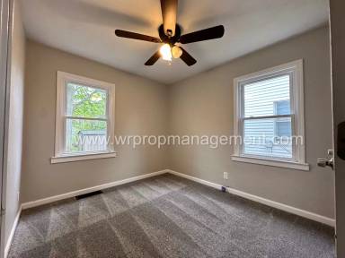 Main picture of 3111 Berdan Ave