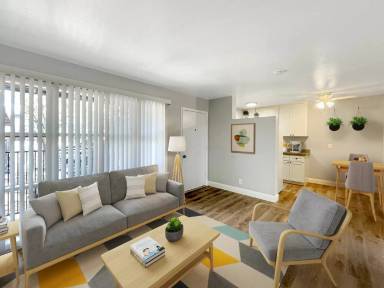 Main picture of Sunset Crossings